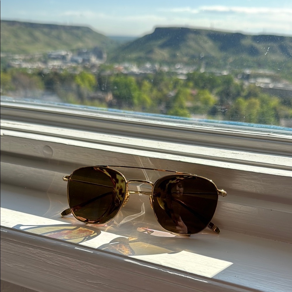 KREWE Sunglasses - with FLAW